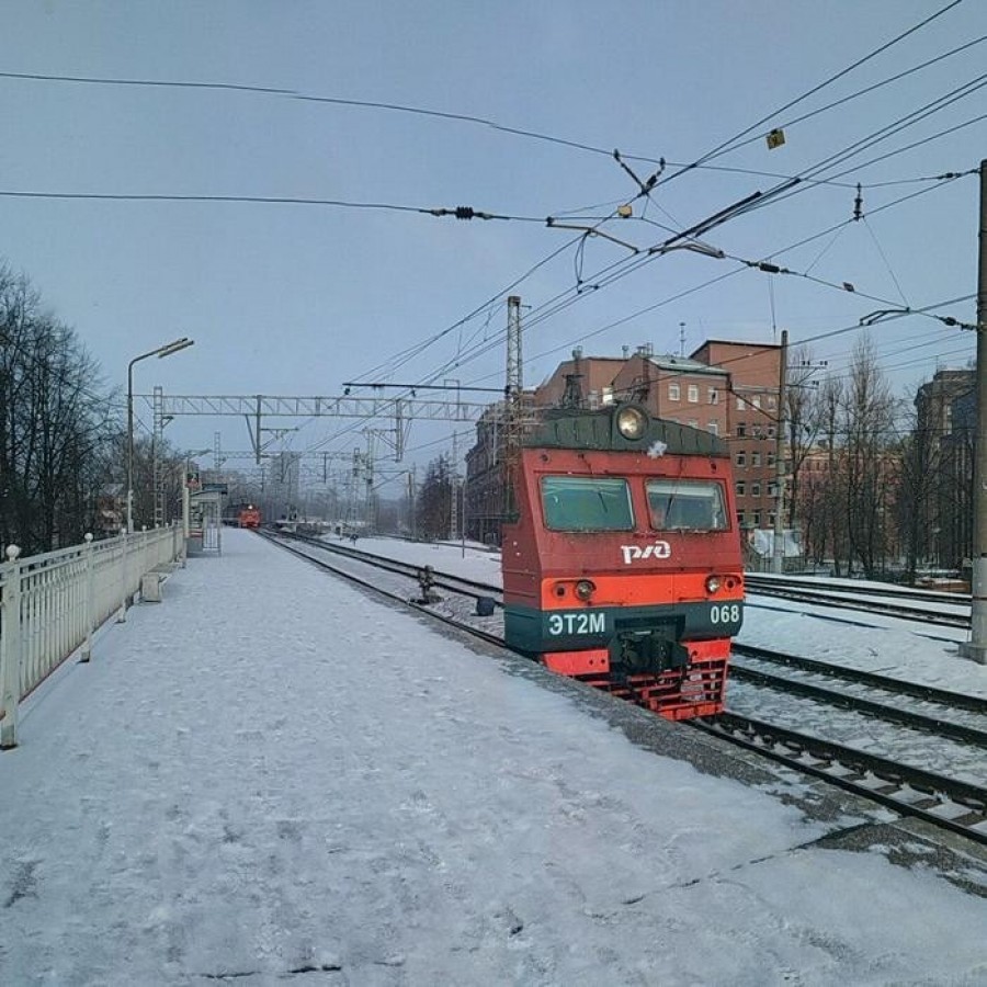 Пригородный поезд рыбинск волга